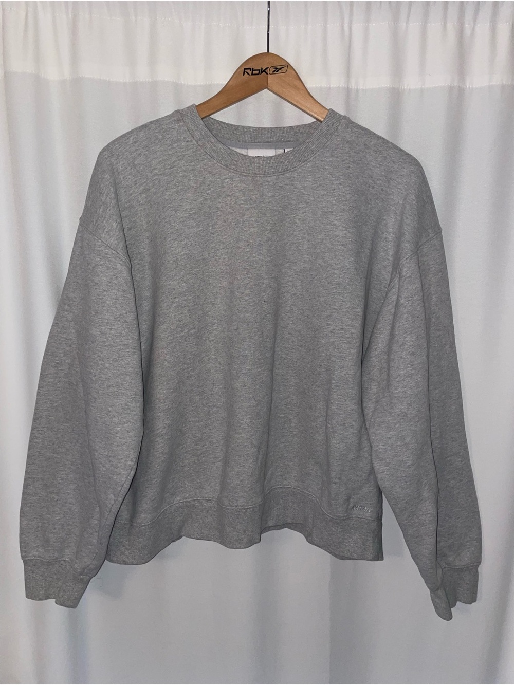 Aritzia sweatfleece cozy fleece gray crewneck sweatshirt women’s XL perfect fit